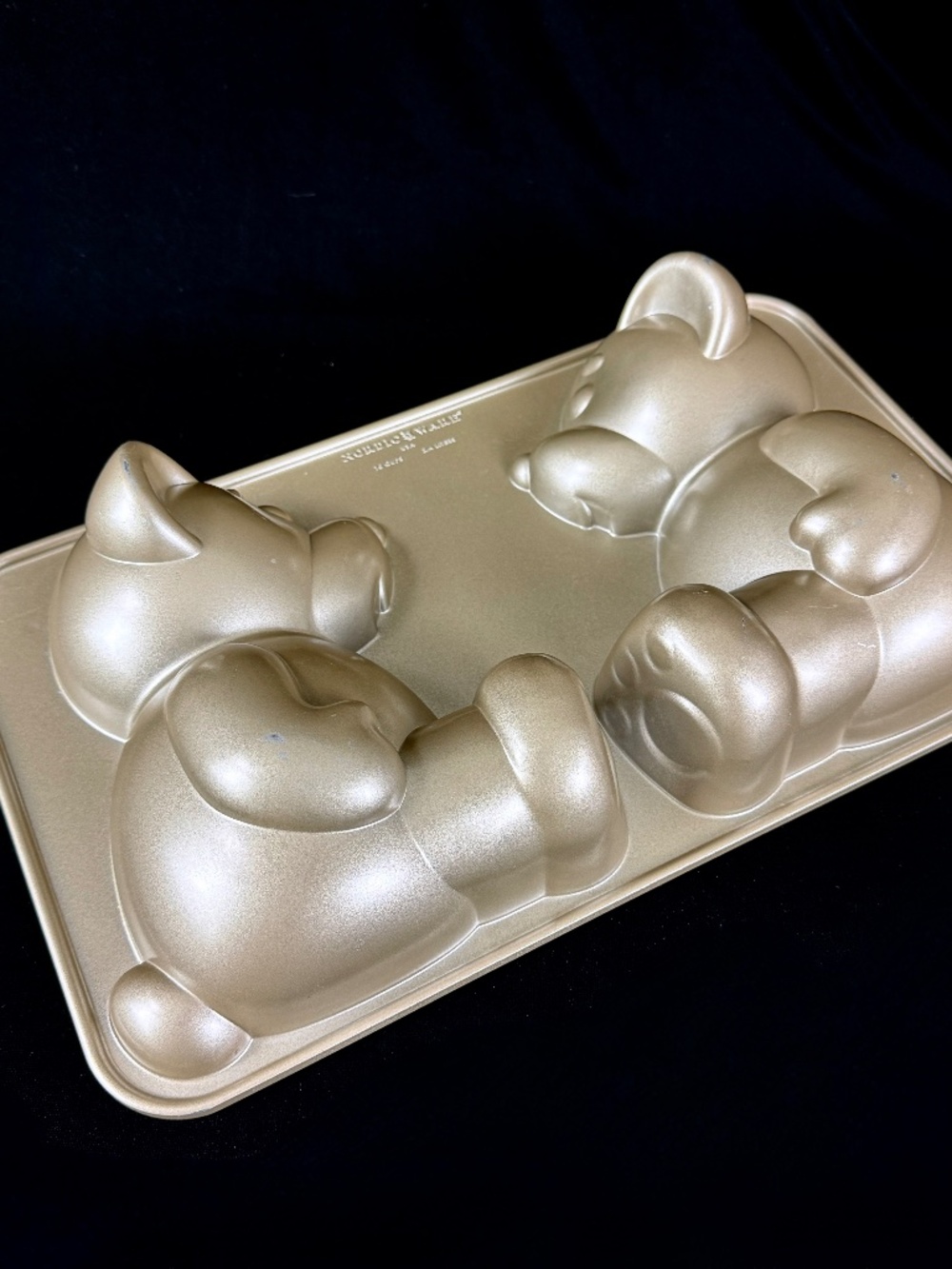 New Nordic Wear Build A Bear Cake Pan Teddy Bear Baby Birthday Shower Non Stick